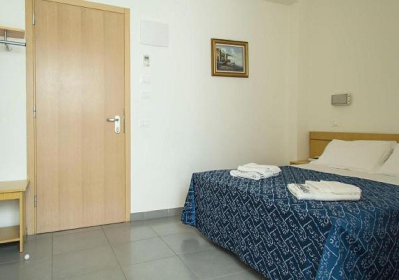 Hotel Nautilus กัตตอลิกา ห้อง รูปภาพ